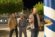 L-R: Wolfi (Max Schmidt), Fl&ouml;tzinger (Daniel Christensen), Metzger Simmerl (Stephan Zinner).