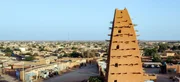 Minarett der Moschee von Agadez.