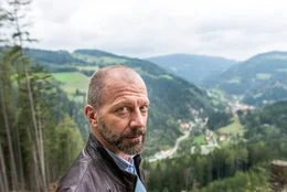 Heinrich Pl&ouml;schberger (Simon Hatzl).