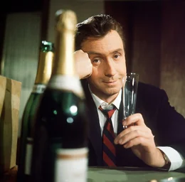 Dr. Fritz Geyer (Peter Alexander)