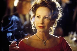 Paula Abagnale (Nathalie Baye).