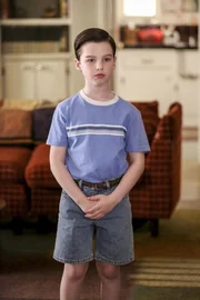 Sheldon Cooper (Iain Armitage) Sheldon Cooper (Iain Armitage)