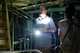 Captain Richard Phillips (Tom Hanks)