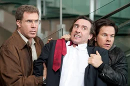 Der Investmentbanker David Ershon (Steve Coogan, M.) ger&auml;t mitten in Detective Allen Gambles (Will Ferrell, l.) und Willen Detective Terry Hoitz' (Mark Wahlberg, r.) chaotische Ermittlungsversuche ...