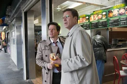 Die etwas anderen Cops: Detective Allen Gamble (Will Ferrell, r.) und sein Partner wider Willen Detective Terry Hoitz (Mark Wahlberg, l.) ...