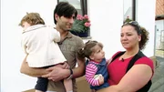 Fattih und seine Frau Patrizia haben beschlossen, für 50.000 Euro ein Haus zu kaufen. Um sich das 140 Quadratmeter große Schnäppchenhaus leisten zu können, haben der 42-jährige Caterer und die 35-jährige Sängerin einen Kredit über 30.000 Euro aufgenommen. Gemeinsam mit ihren Kinder Cam und Zara freuen sich Fattih und Patrizia schon auf ihr neues Eigenheim. Fattih und seine Frau Patrizia haben beschlossen, für 50.000 Euro ein Haus zu kaufen. Um sich das 140 Quadratmeter große Schnäppchenhaus leisten zu können, haben der 42-jährige Caterer und die 35-jährige Sängerin einen Kredit über 30.000 Euro aufgenommen. Gemeinsam mit ihren Kinder Cam und Zara freuen sich Fattih und Patrizia schon auf ihr neues Eigenheim.