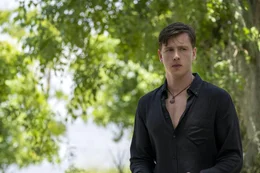 Chase Andrews (Harris Dickinson)
