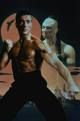Kurt (Jean-Claude van Damme) nimmt ein hartes Training auf sich, um seinen Bruder im Kampf zu r&auml;chen.