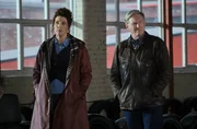 Alex Ridley (Adrian Dunbar, l.), Alex Ridley (Adrian Dunbar, r.) Alex Ridley (Adrian Dunbar, l.), Alex Ridley (Adrian Dunbar, r.)