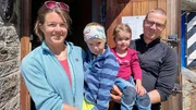 Chelenalphütte: Petra (l.) und Remo (r.) Gisler mit ihren Kindern Leano und Jael Chelenalphütte: Petra (l.) und Remo (r.) Gisler mit ihren Kindern Leano und Jael