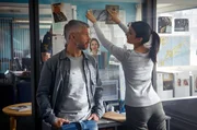 Die Kommissarin Miriam Biana (Shirin Golchin) übernimmt die Ermittlungen nun alleine, nachdem ihr Kollege Alexander Forsman (Nicolai Cleve Broche) vom Fall abgezogen wurde. Die Kommissarin Miriam Biana (Shirin Golchin) übernimmt die Ermittlungen nun alleine, nachdem ihr Kollege Alexander Forsman (Nicolai Cleve Broche) vom Fall abgezogen wurde.