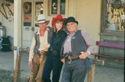 L-R: Stringfellow Hawke (Jan-Michael Vincent), Caitlin O'Shannessy (Jean Bruce Scott), Dominic Santini (Ernest Borgnine)