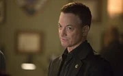 Det. Mac Taylor (Gary Sinise)