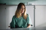Was verbirgt Vicky (Malin Crépin) vor Alexander und seinen Kollegen? Was verbirgt Vicky (Malin Crépin) vor Alexander und seinen Kollegen?
