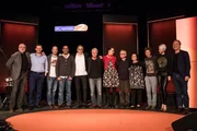 Von links: Kabarettist Han's Klaffl, Kabarettist Michael Altinger, Kabarettist Stephan Zinner, Kabarettist Hannes Ringlstetter, Kabarettist Mathias Tretter, Kabarettist und Moderator Werner Schmidbauer, Kabarettistin Martina Schwarzmann, Kabarettist Helmut Dauner, Kabarettist Maria Peschek, Sänger Valentin Schmidbauer und Kabarettistin Lisa Eckhart während der 100. Sendung "radioSpitzen live vor Ort" im Alten Speicher in Ebersberg. Von links: Kabarettist Han's Klaffl, Kabarettist Michael Altinger, Kabarettist Stephan Zinner, Kabarettist Hannes Ringlstetter, Kabarettist Mathias Tretter, Kabarettist und Moderator Werner Schmidbauer, Kabarettistin Martina Schwarzmann, Kabarettist Helmut Dauner, Kabarettist Maria Peschek, Sänger Valentin Schmidbauer und Kabarettistin Lisa Eckhart während der 100. Sendung "radioSpitzen live vor Ort" im Alten Speicher in Ebersberg.
