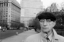 Marcel Duchamp floh 1915 vor dem Krieg ins Exil nach New York. In der brodelnden Metropole erfand er das Konzept des Ready-Made.