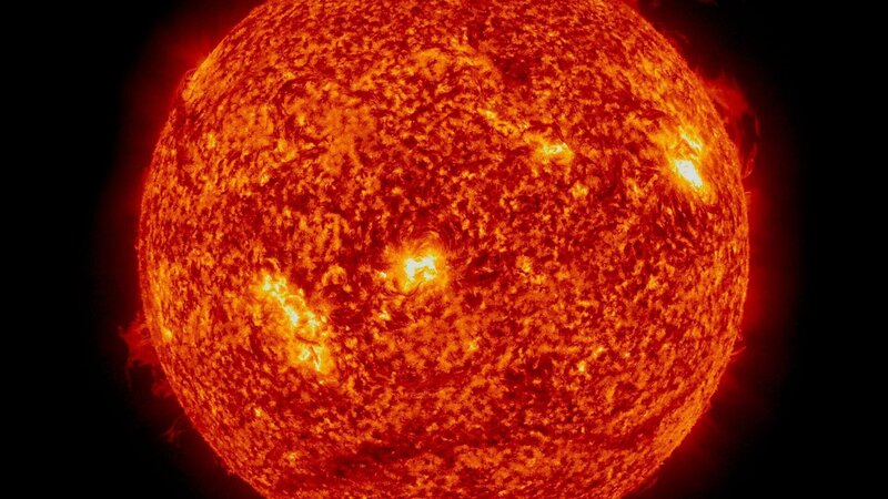 Die Sonne – Mittelpunkt unserer Existenz (D/F/USA, 2023)