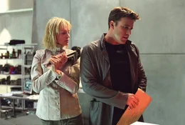L-R: Rachel Porter (Uma Thurman) und Michael Jennings (Ben Affleck)