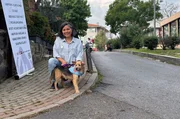 Soziologin Mine Yildirim kämpft mit ihrem Verein ‚Dört Ayaklı Şehir‘ (Vierbeinerstadt) für die Rechte von Straßentieren. Soziologin Mine Yildirim kämpft mit ihrem Verein ‚Dört Ayaklı Şehir‘ (Vierbeinerstadt) für die Rechte von Straßentieren.