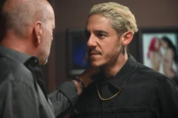 L - R:  Donnie Fetter (Bruce Willis), Rory Fetter (Theo Rossi)