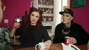 Burlesque-T&auml;nzerin Eve (li.) und Dragqueen Veuve (re.) suchen einen Mann f&uuml;r Kevin alias Vanity Trash.