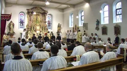 Niedere Weihen zu Maria Lichtmess im Priesterseminar der Priesterbruderschaft in Zaitzkofen.