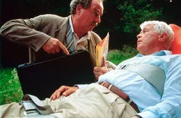 Friedrich von Thun (Heinz Wucher), Peter Weck (Hermann Ladner).