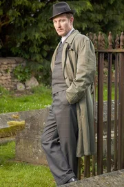 Nick Moran (Eddie Monk). Nick Moran (Eddie Monk).