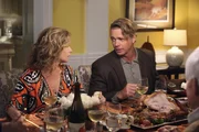 Dr. Mary Wagner (Nancy Travis, l.); Richard Watson (John Schneider, r.) Dr. Mary Wagner (Nancy Travis, l.); Richard Watson (John Schneider, r.)