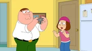 Peter Griffin (l.); Meg Griffin (r.) Peter Griffin (l.); Meg Griffin (r.)