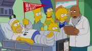 Der geklonte Homer (l.) Nummer Sieben unterscheidet sich in nichts vom Original und von seinen f&uuml;nf Klon-Vorg&auml;ngern: Er ist nicht bereit, auf die Gesundheitsratschl&auml;ge seines Arztes (r.) und seiner Familie Bart (2.v.l.), Marge (3.v.l.), Maggie (3.v.r.) und Lisa (2.v.r.) zu h&ouml;ren ...