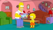 Homer (l.) schenkt Lisa (r.) ein Spiel, das er im Laden des Comicverk&auml;ufers erworben hat. Nur eine von vielen Aktionen, mit denen er sich die Liebe seiner Tochter sichern will, denn seit sie gr&ouml;&szlig;er geworden ist und lieber mit ihren Freundinnen als mit ihm spielt, hat er Angst, sie zu verlieren ...