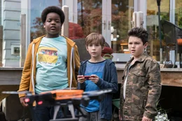 L-R:  Lucas (Keith L. Williams), Max (Jacob Tremblay) und Thor (Brady Noon)