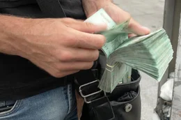 Die Preise f&uuml;r Grundnahrungsmittel explodieren; nach Sch&auml;tzungen der Weltbank lebt mehr als die H&auml;lfte der Bev&ouml;lkerung im Libanon unterhalb der Armutsgrenze.