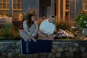 Jennifer Garner as Hollis; Chlo&euml; Sevigny as Tatum.