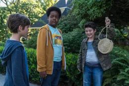 V.l.: Max (Jacob Tremblay), Lucas (Keith L. Williams), Thor (Brady Noon)  Die Verwendung des sendungsbezogenen Materials ist nur mit dem Hinweis und Verlinkung auf RTL+ gestattet.