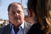 Eduardo Silva (Jürgen Tarrach) ist in großer Sorge. Eduardo Silva (Jürgen Tarrach) ist in großer Sorge.