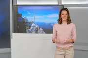 Dank künstlicher Intelligenz könnten Wetterprognosen bald schneller und präziser werden. Wie gut die KI bei Extremwetterlagen ist und warum man tatsächlich auch noch „echte“ Meteorologen benötigt, erklärt Anja Reschke in „Wissen vor acht – Zukunft“. Dank künstlicher Intelligenz könnten Wetterprognosen bald schneller und präziser werden. Wie gut die KI bei Extremwetterlagen ist und warum man tatsächlich auch noch „echte“ Meteorologen benötigt, erklärt Anja Reschke in „Wissen vor acht – Zukunft“.