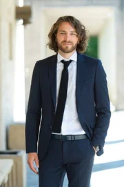 Alexander Verhoven (Frederik Götz) Alexander Verhoven (Frederik Götz)