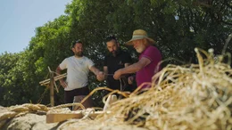 Die Br&uuml;der Claudio und Simone Ollanu wollen auf ihrem Gr&uuml;ndst&uuml;ck in Gergei selbst eine Nuraghe bauen. Bei Handwerksmeister Carmine lernen sie, wie vor Jahrtausenden Seile hergestellt wurden.