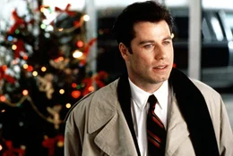 Als der New Yorker Taxifahrer und Hobbyflieger James (John Travolta) von der Karrierefrau Samantha als Privatpilot engagiert wird, sind die Geldsorgen vorbei...