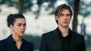 Louna Lloris (Anna Bardavelidze, l.) und Nicolas Dardenne (Gustav Schmidt, r.) können nichts mehr tun und müssen tatenlos zusehen. Louna Lloris (Anna Bardavelidze, l.) und Nicolas Dardenne (Gustav Schmidt, r.) können nichts mehr tun und müssen tatenlos zusehen.