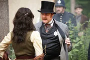 Inspector Brackenreid (Thomas Craig)
