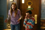 Brick Heck (Atticus Shaffer, l.); Sue Heck (Eden Sher, r.) Brick Heck (Atticus Shaffer, l.); Sue Heck (Eden Sher, r.)