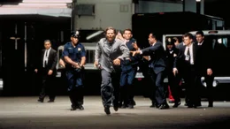 Michael (Jeff Bridges, Mitte) ger&auml;t immer mehr in Schwierigkeiten