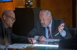 In dem Spielfilm &bdquo;Saat des Terrors&ldquo; verk&ouml;rpert Axel Milberg den Leiter der BND-Residenz in Pakistan Thomas G&uuml;nther. Richard Demayo spielt Gregory Nolan, den Leiter der CIA in Pakistan.