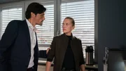 Nedjo Kristic (Stipe Erceg) spricht mit Helen Dorn (Anna Loos) über den Fall und warnt sie davor, einen Fehler zu machen. Nedjo Kristic (Stipe Erceg) spricht mit Helen Dorn (Anna Loos) über den Fall und warnt sie davor, einen Fehler zu machen.