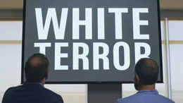 &Uuml;ber Messaging-Apps wie Telegram werden junge Nutzer zu terroristischen Gewalttaten angestiftet. Das Ziel: ein wei&szlig;er Ethnostaat.