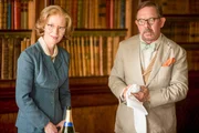 Geraldine Alexander (Valerie Oliphant), David Bamber (Walter Hubble).