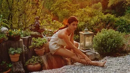 Sofias (Carmen Kassovitz) gro&szlig;e Leidenschaft ist das Tanzen. Auch zu Hause &uuml;bt sie regelm&auml;&szlig;ig.